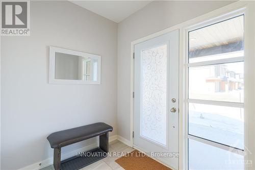 902 Chipping Circle, Ottawa, ON - Indoor Photo Showing Other Room