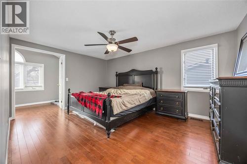 1634 Murphy Road, Sarnia, ON - Indoor Photo Showing Bedroom