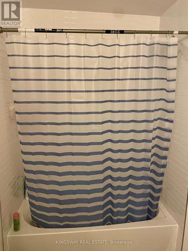 1002 - 3220 William Coltson Avenue, Oakville, ON - Indoor Photo Showing Other Room