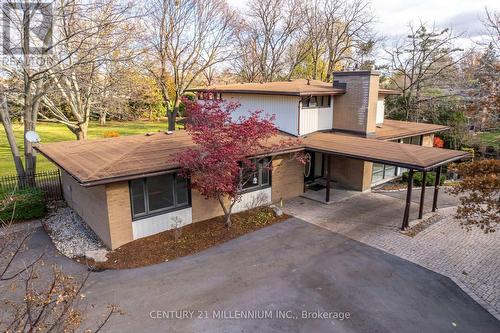 200 Main Street S, Brampton, ON - Outdoor