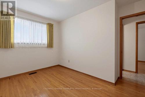 43 Bonaventure Drive, Hamilton, ON - Indoor Photo Showing Other Room