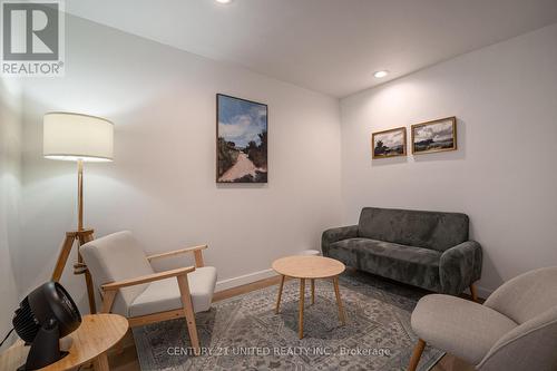 174-176 Hunter Street W, Peterborough (Town Ward 3), ON 