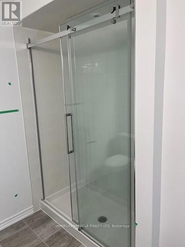 71 Histand Trail, Kitchener, ON - Indoor Photo Showing Bathroom