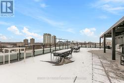 Rooftop Patio - 