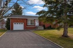 10 FREDERICK STREET Lansdowne Village, ON K0E 1L0