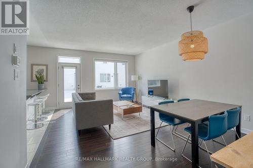30 Focality Crescent, Ottawa, ON - Indoor Photo Showing Other Room