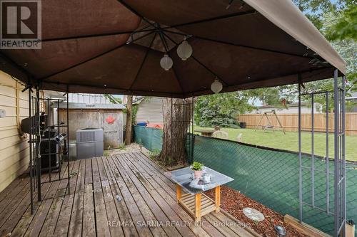 298 Lorne Avenue, Chatham-Kent (Wallaceburg), ON - Outdoor With Deck Patio Veranda With Exterior