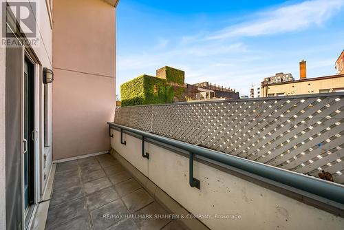 331 - 500 Richmond Street W, Toronto, ON - Outdoor With Balcony With Exterior