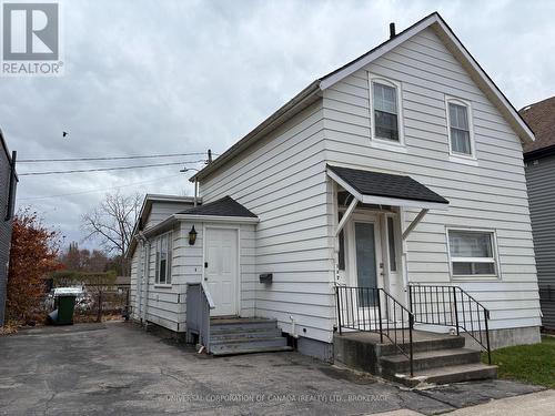 137 ROSS STREET  St. Thomas, ON N5R 3X9