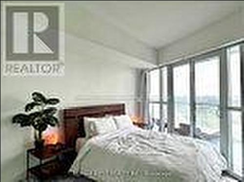 3904 - 50 Absolute Avenue, Mississauga, ON - Indoor Photo Showing Bedroom