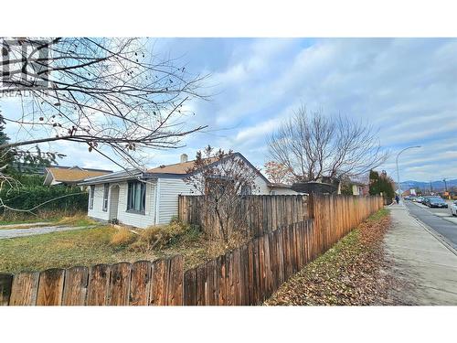 894 Morrison Avenue, Kelowna, BC 