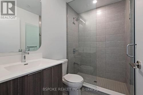 927 - 15 Richardson Street, Toronto, ON - Indoor Photo Showing Bathroom