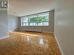 103 - 363 LAKESHORE ROAD E  Mississauga, ON L5G 1H7