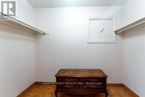 8 Hearne Avenue, Toronto, ON - Indoor