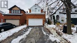 67 SAL CIRCLE  Brampton, ON L6R 1H6