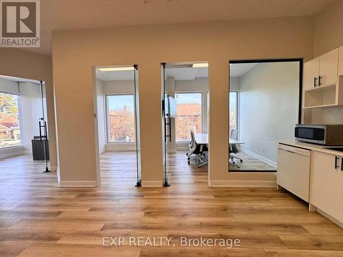 212 - 230 Lakeshore Road E, Mississauga, ON 