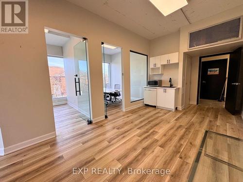 212 - 230 Lakeshore Road E, Mississauga, ON 