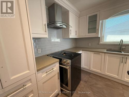 12 Rosette Court, Toronto, ON - Indoor Photo Showing Kitchen