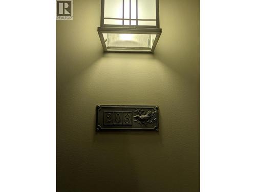 Unit #203 - 688 Lequime Road Unit# 203, Kelowna, BC - Indoor Photo Showing Other Room