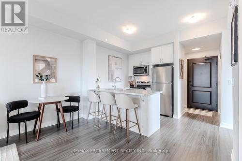 1311 - 870 Queenston Road, Hamilton, ON - Indoor Photo Showing Kitchen With Stainless Steel Kitchen