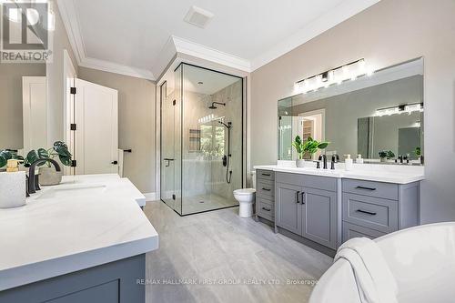 10 Philips Road, Whitby, ON - Indoor Photo Showing Bathroom