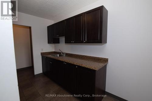 210 - 36 Freeborn Avenue, Brantford, ON - Indoor