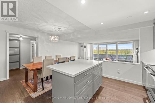 1001 - 270 Scarlett Road, Toronto, ON - Indoor