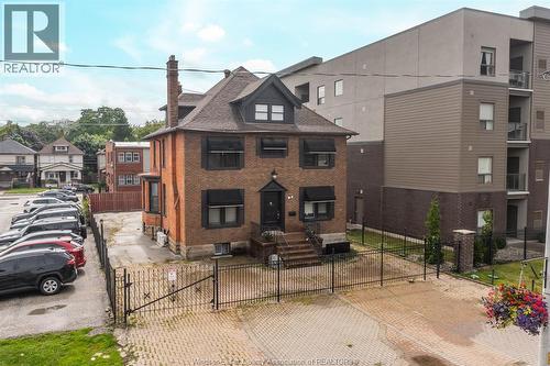 961 Ouellette Avenue Unit# 3, Windsor, ON - Outdoor