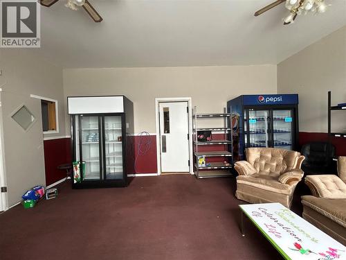 4 Main Street, Rhein, SK - Indoor