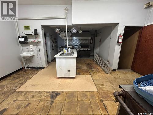 4 Main Street, Rhein, SK - Indoor Photo Showing Kitchen