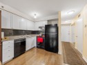 430-684 Warden Avenue, Toronto, ON  - Indoor Photo Showing Kitchen With Double Sink 