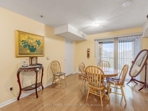 430-684 Warden Avenue, Toronto, ON - Indoor Photo Showing Dining Room