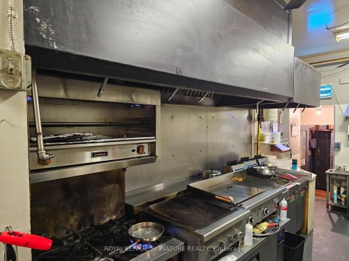 1342 Main Street E, Hamilton, ON 