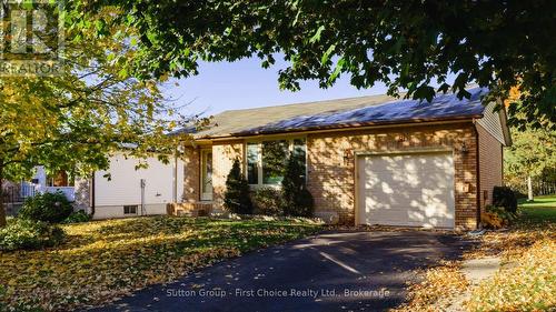 8 DUNSFORD CRESCENT  St. Marys, ON N4X 1C6