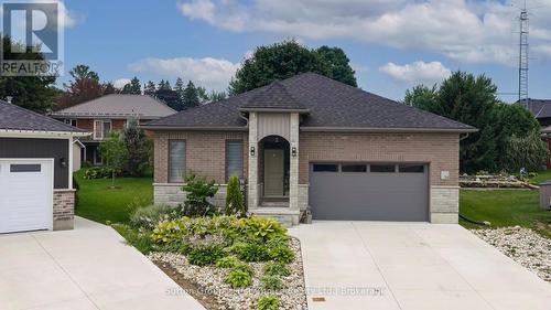 34 Yost Court, Perth East (Milverton), ON - Outdoor With Facade