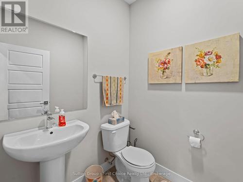 34 Yost Court, Perth East (Milverton), ON - Indoor Photo Showing Bathroom
