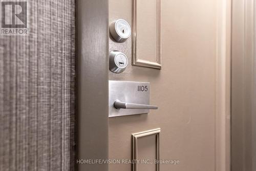 1105 - 75 Wynford Heights Crescent, Toronto, ON - 