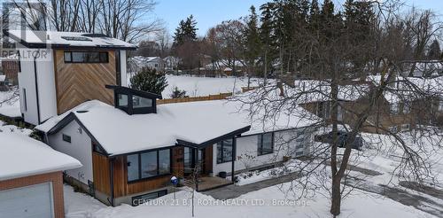 20 WELDON STREET  Barrie, ON L4M 4J4