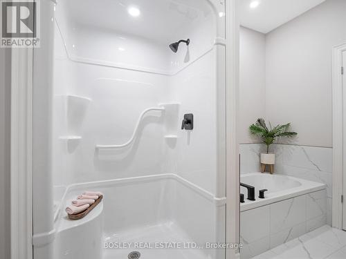 503 Royal Ridge Drive, Fort Erie (Ridgeway), ON - Indoor Photo Showing Bathroom