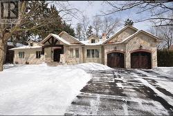 225 FORESTWOOD DRIVE  Oakville, ON L6J 4E5