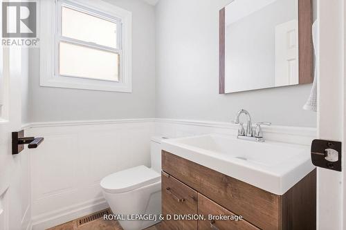 4226 Longmoor Drive, Burlington, ON - Indoor Photo Showing Bathroom