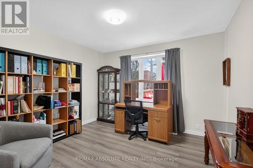 147 Longpre Street, Ottawa, ON - Indoor Photo Showing Office