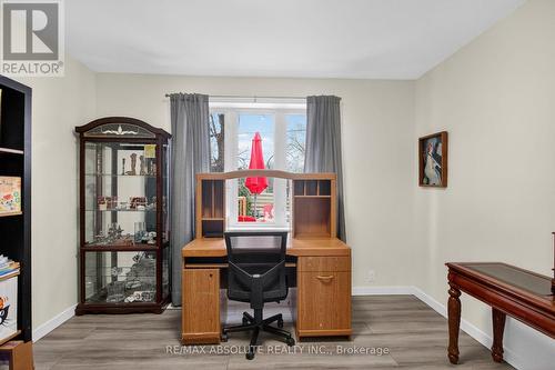 147 Longpre Street, Ottawa, ON - Indoor Photo Showing Office