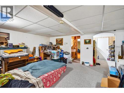 830 Franklyn Road, Kelowna, BC - Indoor