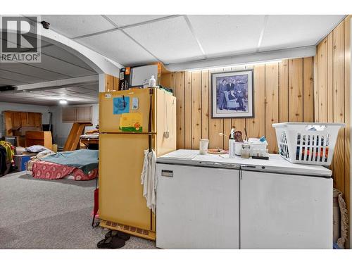 830 Franklyn Road, Kelowna, BC - Indoor