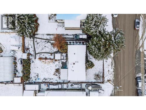 830 Franklyn Road, Kelowna, BC - Outdoor