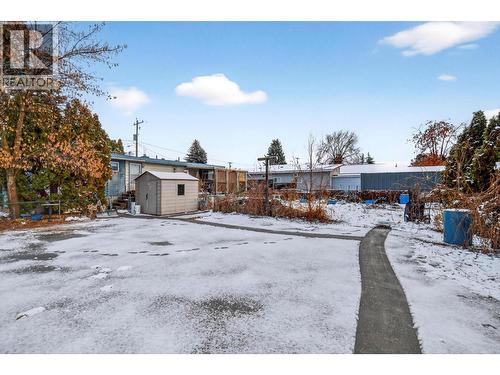 830 Franklyn Road, Kelowna, BC - Outdoor