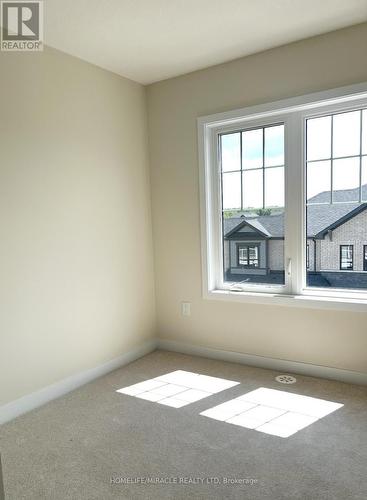 155 Melody Lane, Thorold, ON - Indoor Photo Showing Other Room