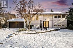 30 JUNIPER COURT  Ottawa, ON K2E 5M6