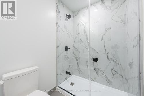 309 - 1285 Dupont Street, Toronto, ON - Indoor Photo Showing Bathroom